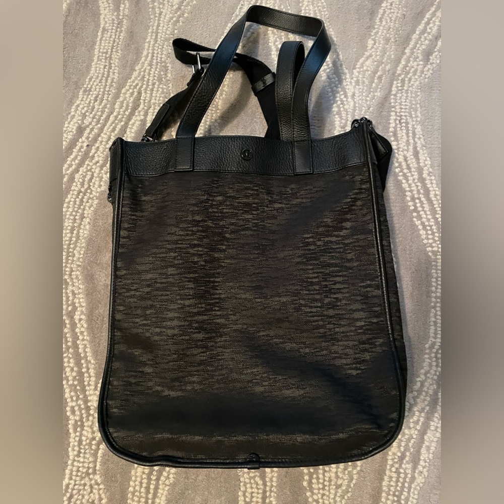 Lululemon Now and Always 15L Tote